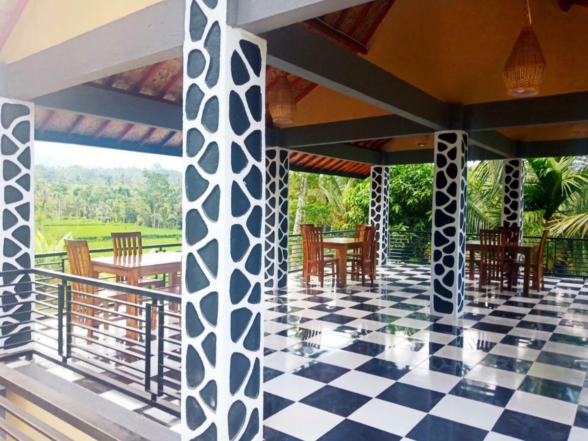 Aryasuta Bungalow Tetebatu Exterior photo